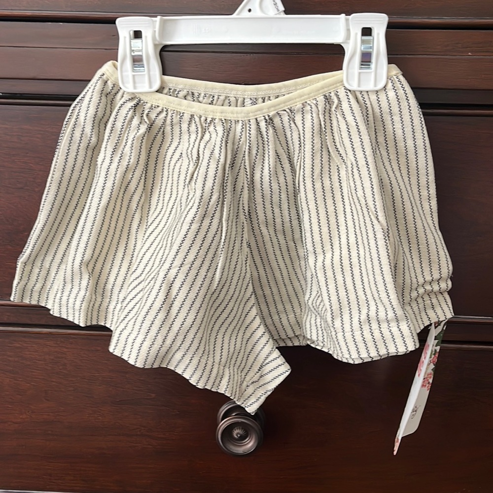 Adorable balloon shorties